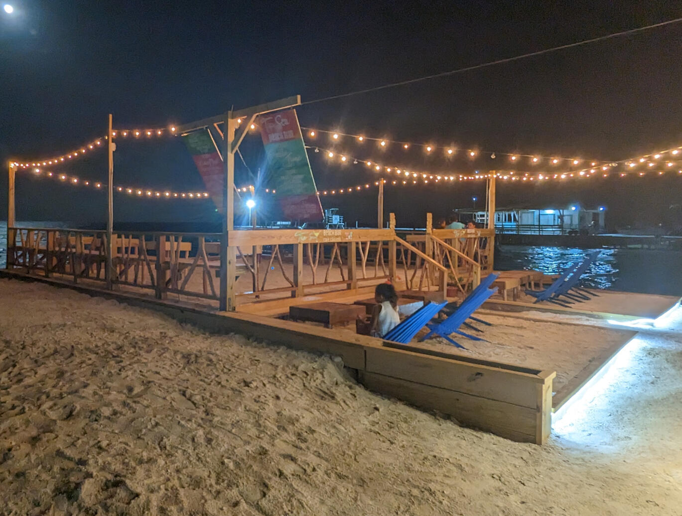 Tipsy Beach Bar & Grill Tipsy Beach Bar & Grill